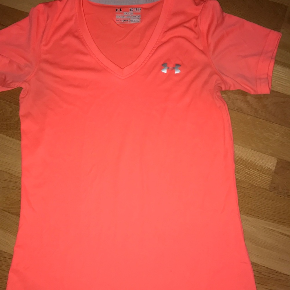 Under armor dry fit top